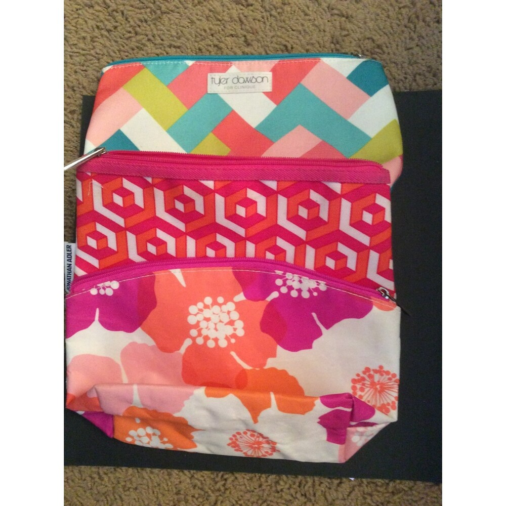 3 Clinique Makeup Bags B37 - Picture 2 of 2